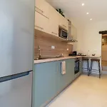 Vitouhouse Apartament Lákones