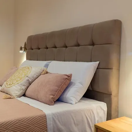 Апартаменты Vitouhouse