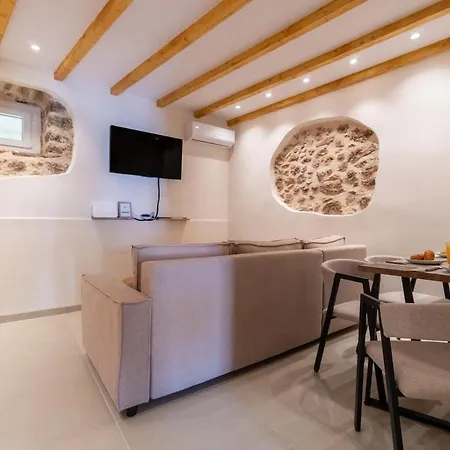 Апартаменты Vitouhouse